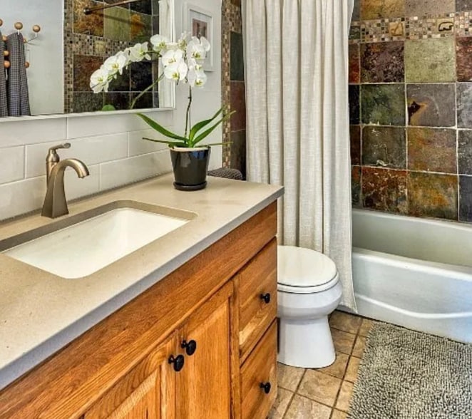 Building Photo - 1805 S Rouse Ave