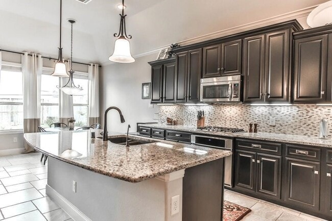 Building Photo - 5315 Little Creek Ct