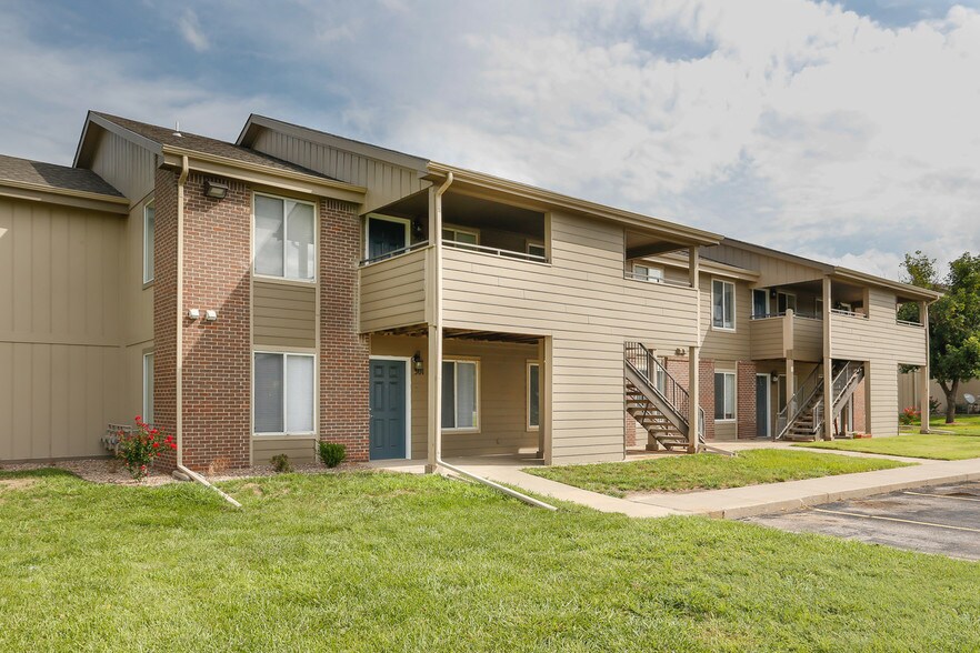 South Park Apartments 1501 Old Main St Newton KS 67114 Apartment Finder