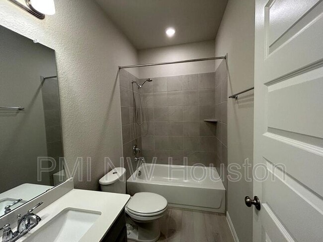 Building Photo - 1130 Muscadine Hollow Ln