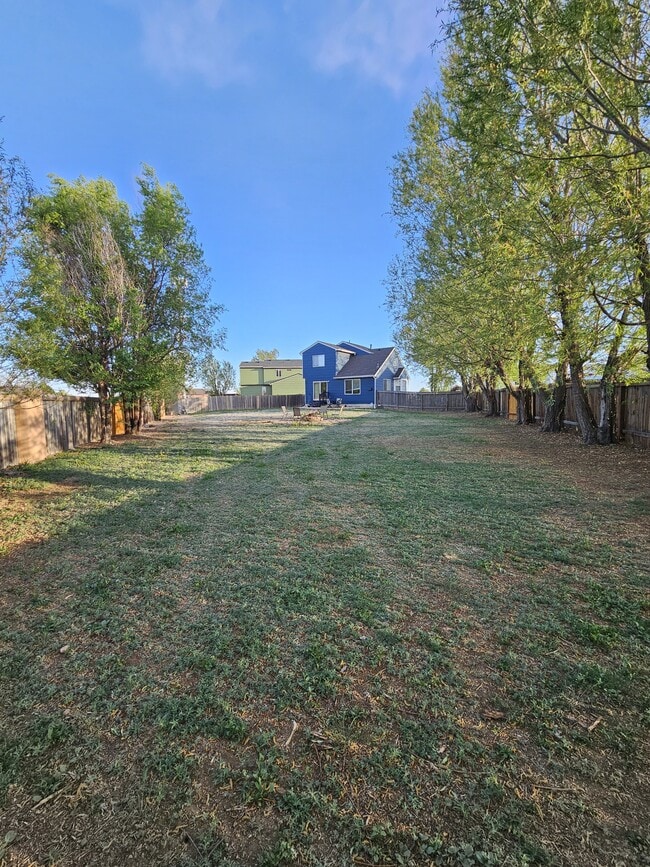 Building Photo - 8207 Monterey Way