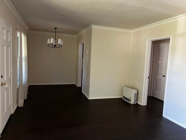 Building Photo - 10716 Northgate St