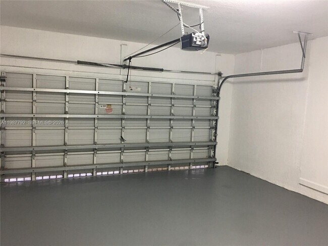 Building Photo - 14512 SW 10th St