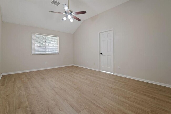 Building Photo - 16138 Cypress Trace Dr
