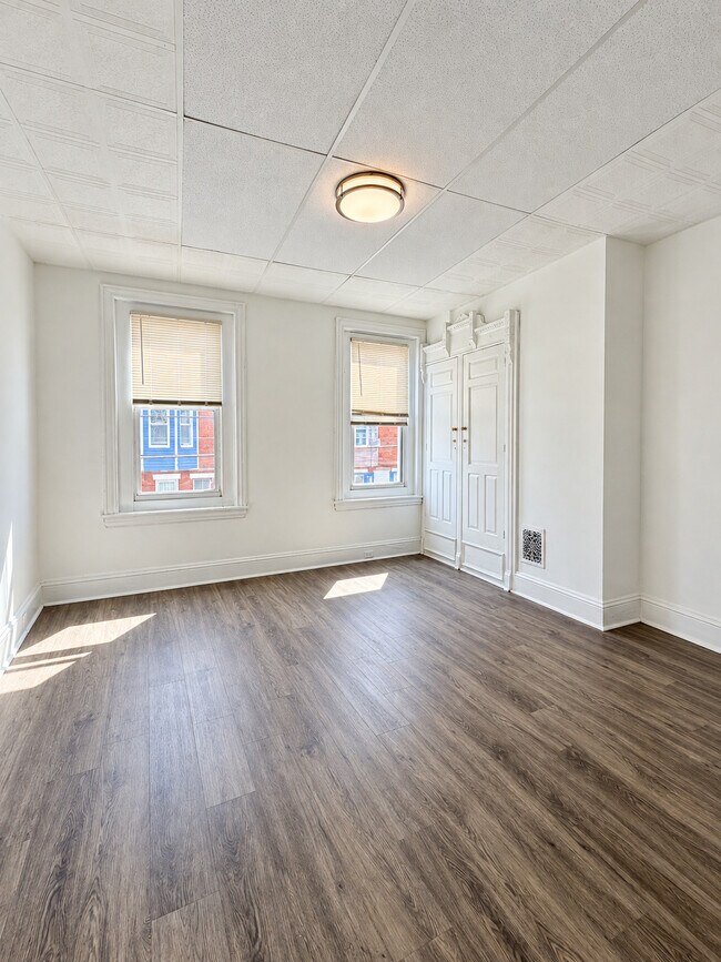Building Photo - 3034 Emerald St