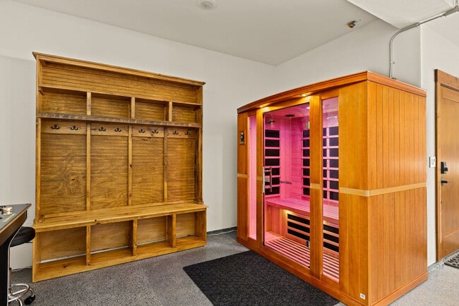 Building Photo - 89192 US-26