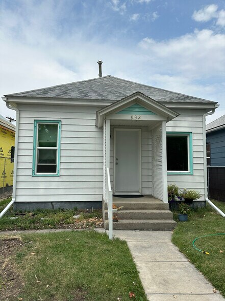 Primary Photo - 932 Sherwood St