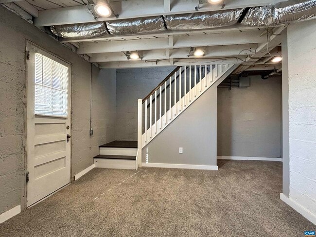 Building Photo - 814 Altavista Ave