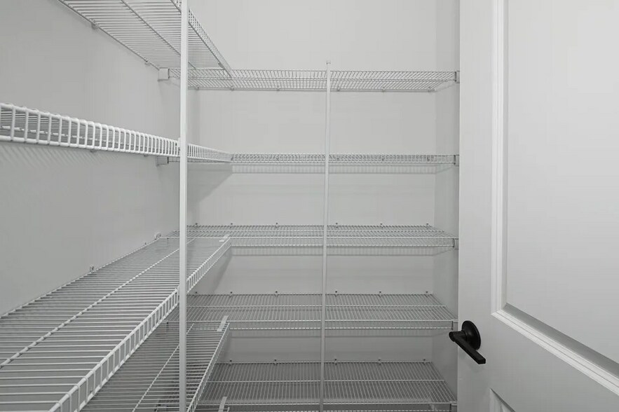 Pantry - 1722 William Howard Taft Rd