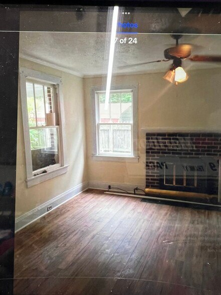 Building Photo - 1313 Winona Ave