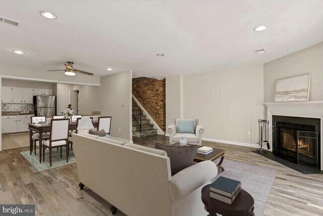 Building Photo - 3875 Steppes Ct