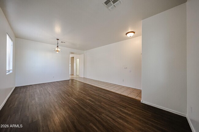 Building Photo - 6307 S 69th Glen
