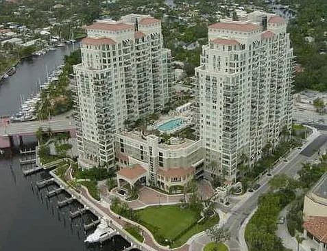 Building Photo - 600 W Las Olas Blvd