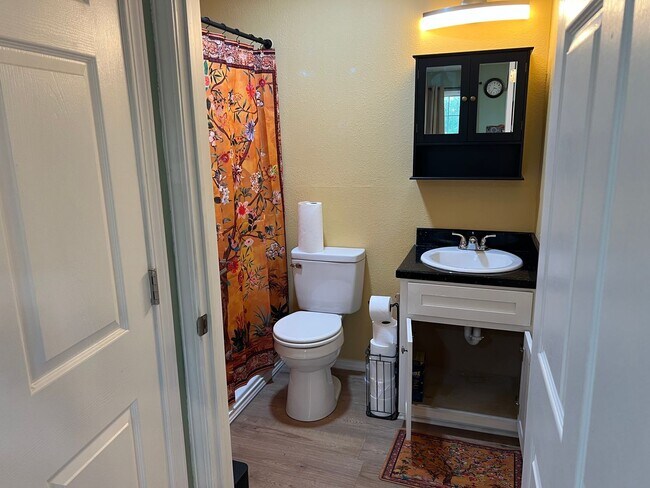 Building Photo - Tiny Home Elegance