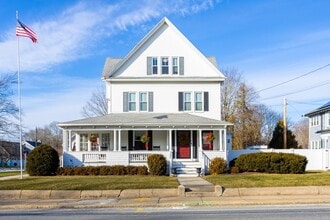Building Photo - 430 N Main St