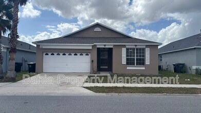 Building Photo - 325 Piano Ln