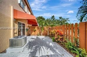 Building Photo - 3773 SW 153rd Ct