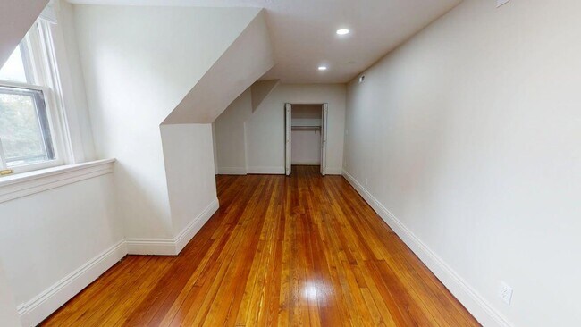 Building Photo - 3517 Magnolia Ave