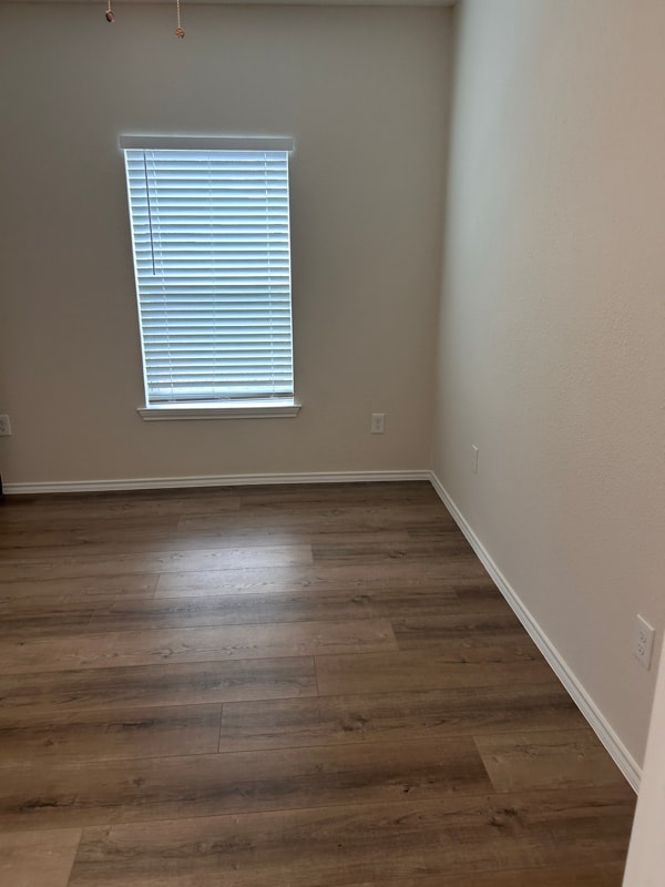 Building Photo - 502 Potomac St