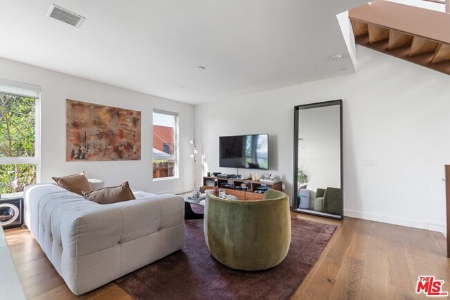 Building Photo - 1902 Liberty Ct