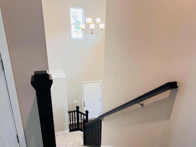 Building Photo - 7101 Unitas Lp