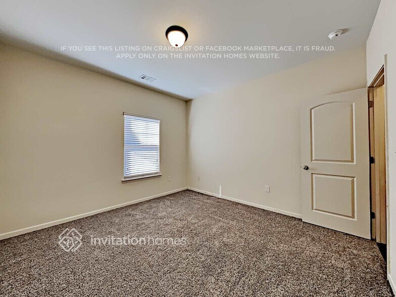 Building Photo - 150 Forrest Hills Dr