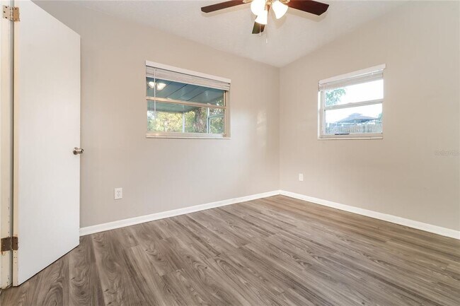 Building Photo - 1309 Tuscola St