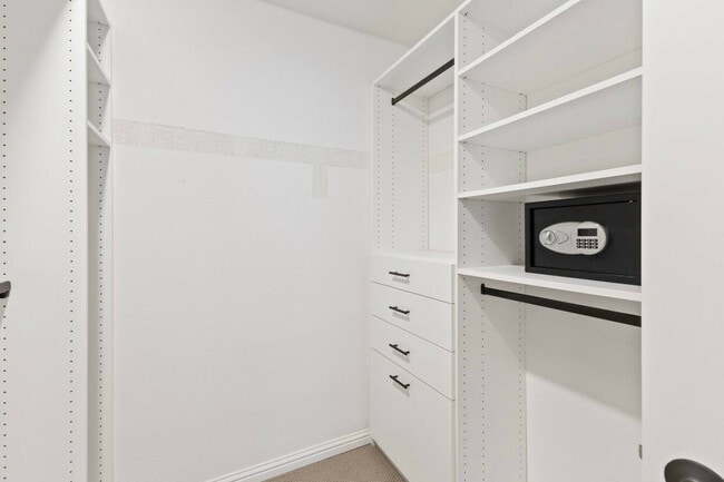 Building Photo - 5723 Synergy Ct