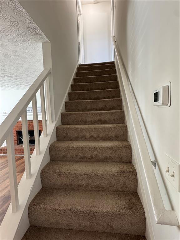 Building Photo - 1300 Duvall Pl