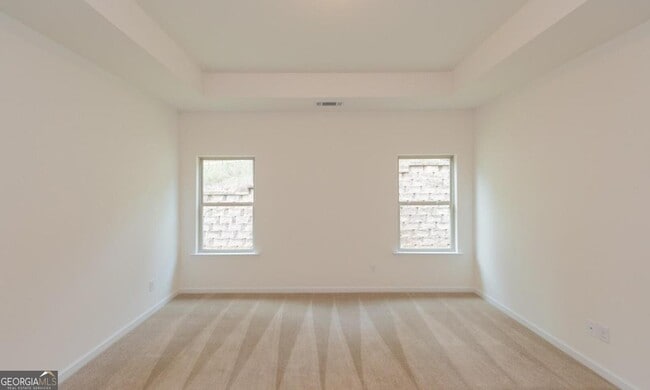 Building Photo - 10 Bayberry Cir