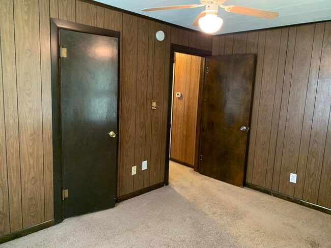 Building Photo - 5204 N Harlan Ave