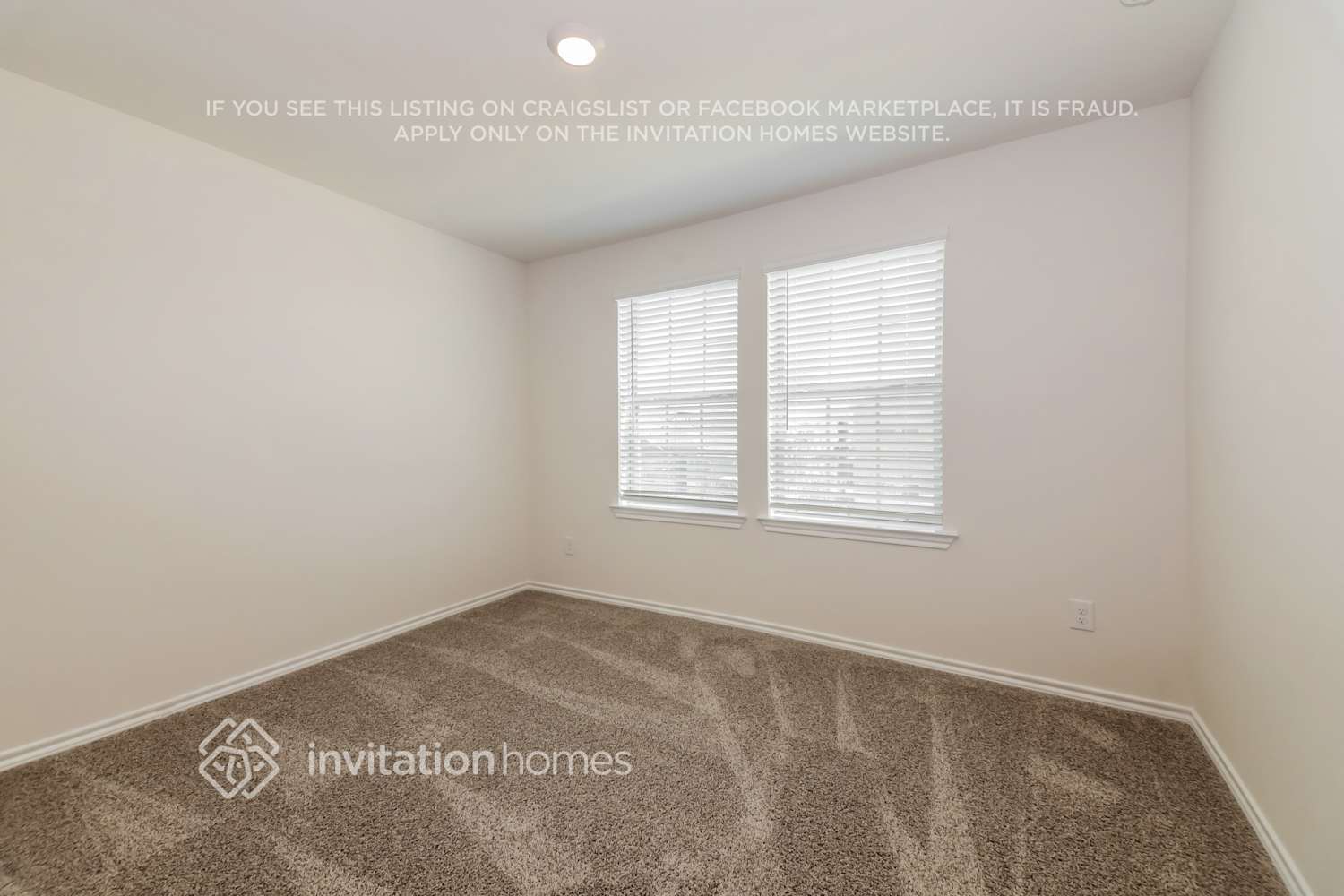 Building Photo - 3928 River Rock Ave