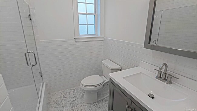 Building Photo - 61 N Ocean Ave