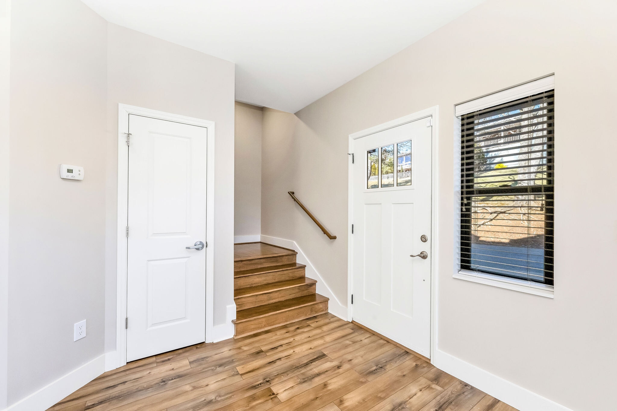 Building Photo - 203 Wallace Cir