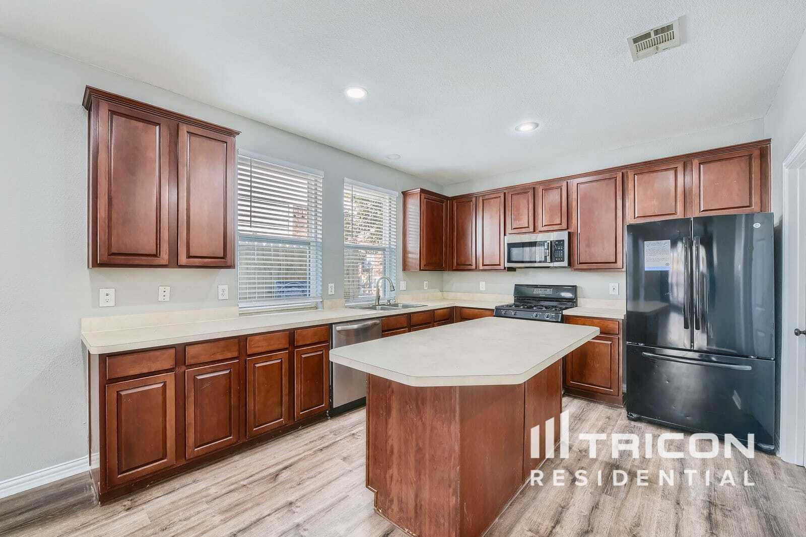 Building Photo - 5451 Pecan Creek Cir