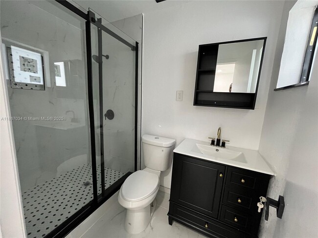 Building Photo - 4661 NW 4th St