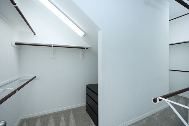 Building Photo - 21719 China Green Dr