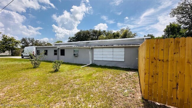 Building Photo - 4701 Ferdinand Ave