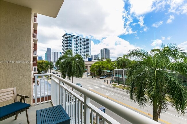 Building Photo - 2001 S Biscayne Blvd