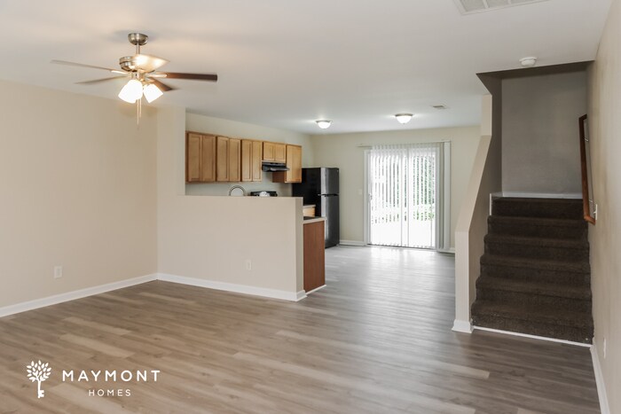 Building Photo - 152 Whitestone Dr NE