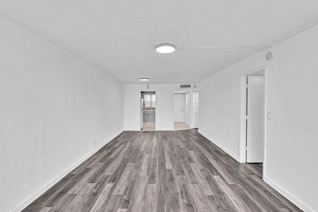 Building Photo - 5100 SW 64th Ave