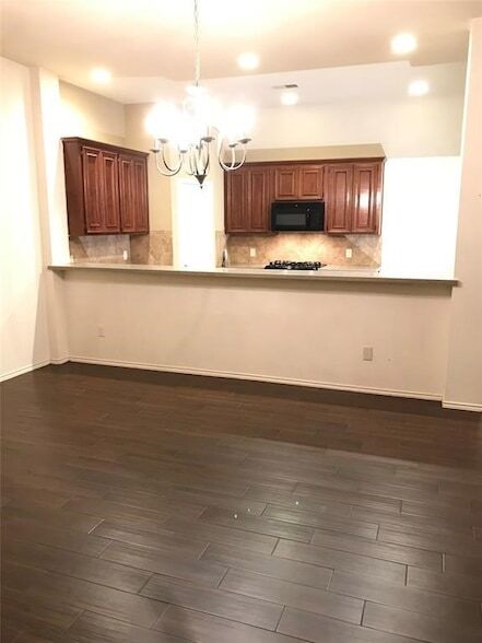 Building Photo - 12918 Leafy Shores Dr