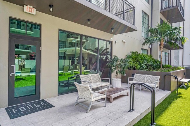 Building Photo - 411 NW 1st Ave