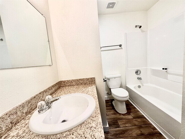 Building Photo - 21155 Gosling Rd