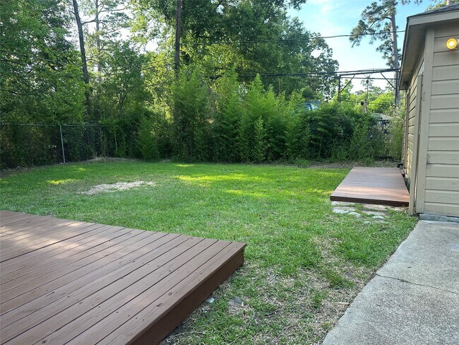 Building Photo - 219 Glencroft Ct