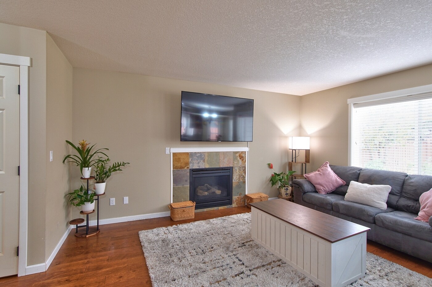 Building Photo - 17536 SW Parkway Ct