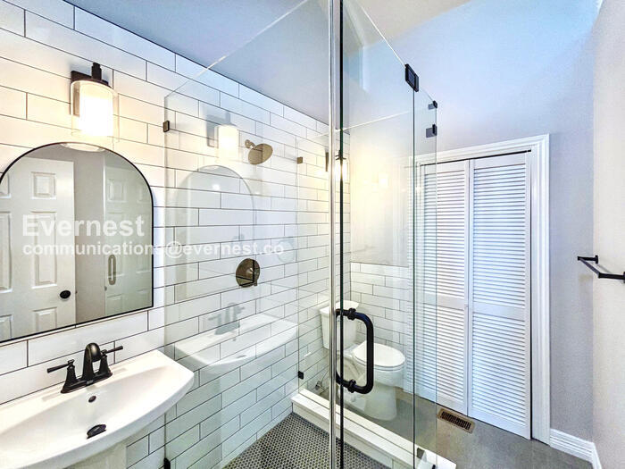 Building Photo - 5565 Preston Oaks Rd