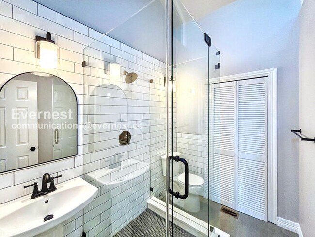 Building Photo - 5565 Preston Oaks Rd