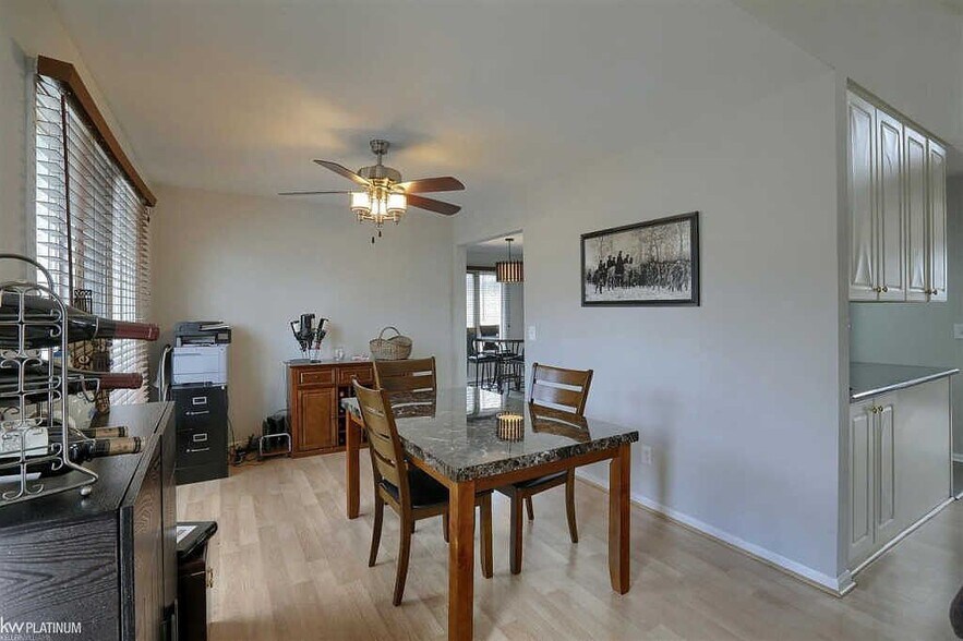 Building Photo - 53099 Pimpernil Ln