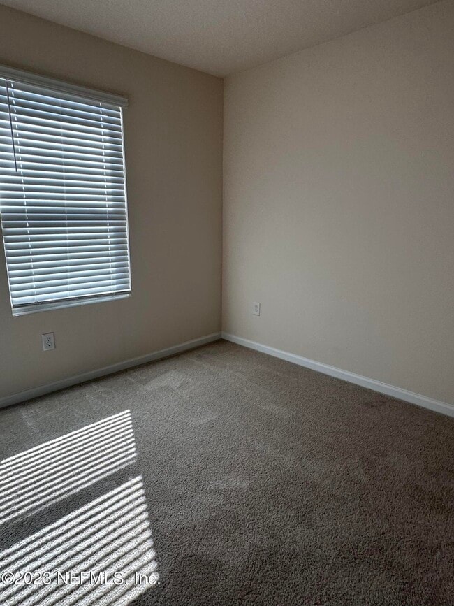 Building Photo - 8226 Watercourse Wy